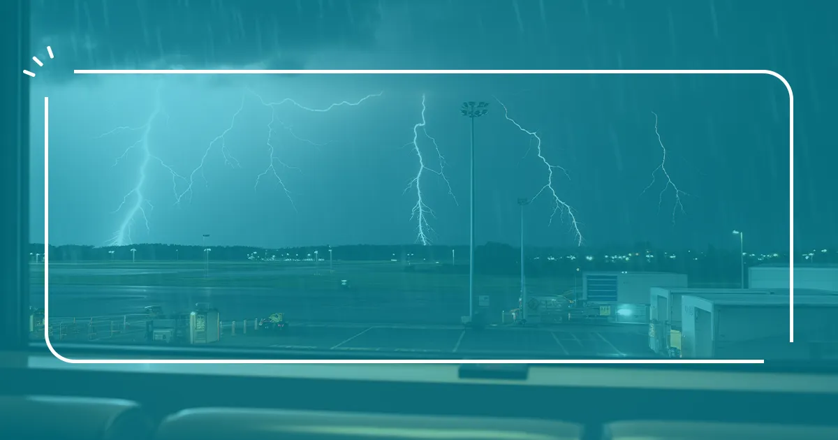 台風で航空機が欠航…、発生した費用は海外旅行保険で補償されるのか？